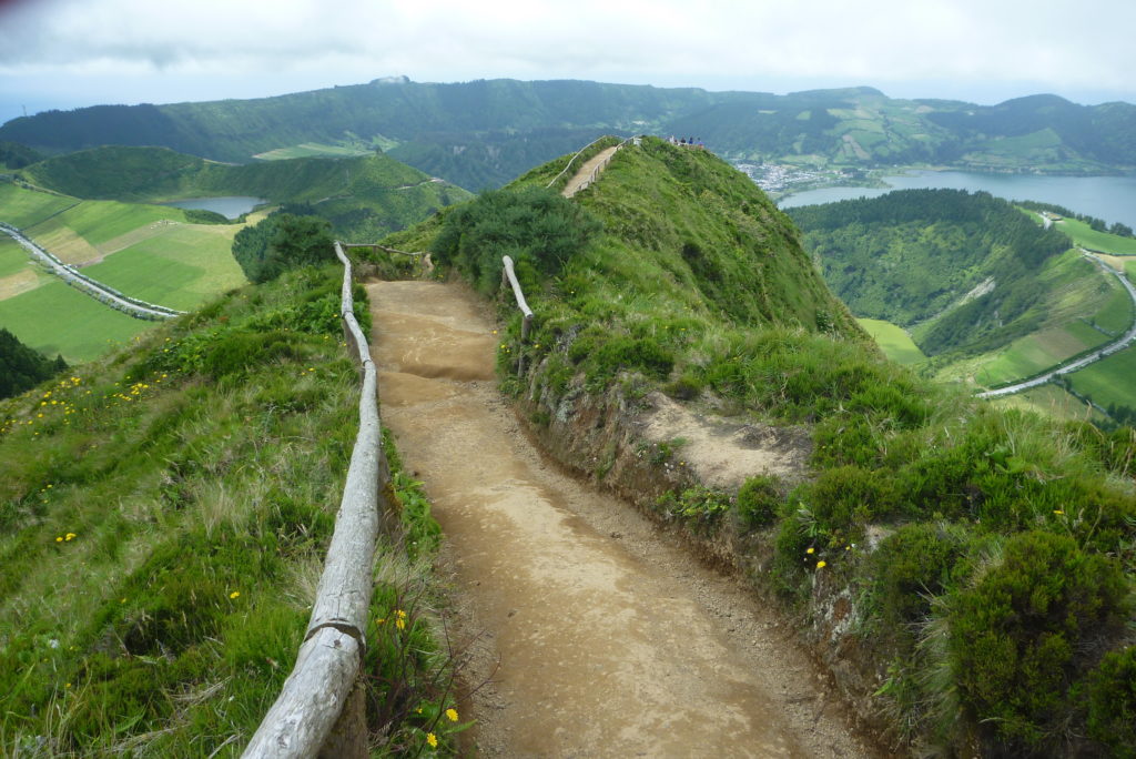 6 míst, kam se vydat při dovolené na Azorách - vyhlídka Boca de Inferno