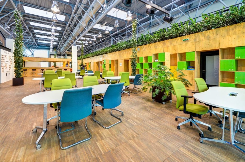 Impact Hub - sdílená kancelář